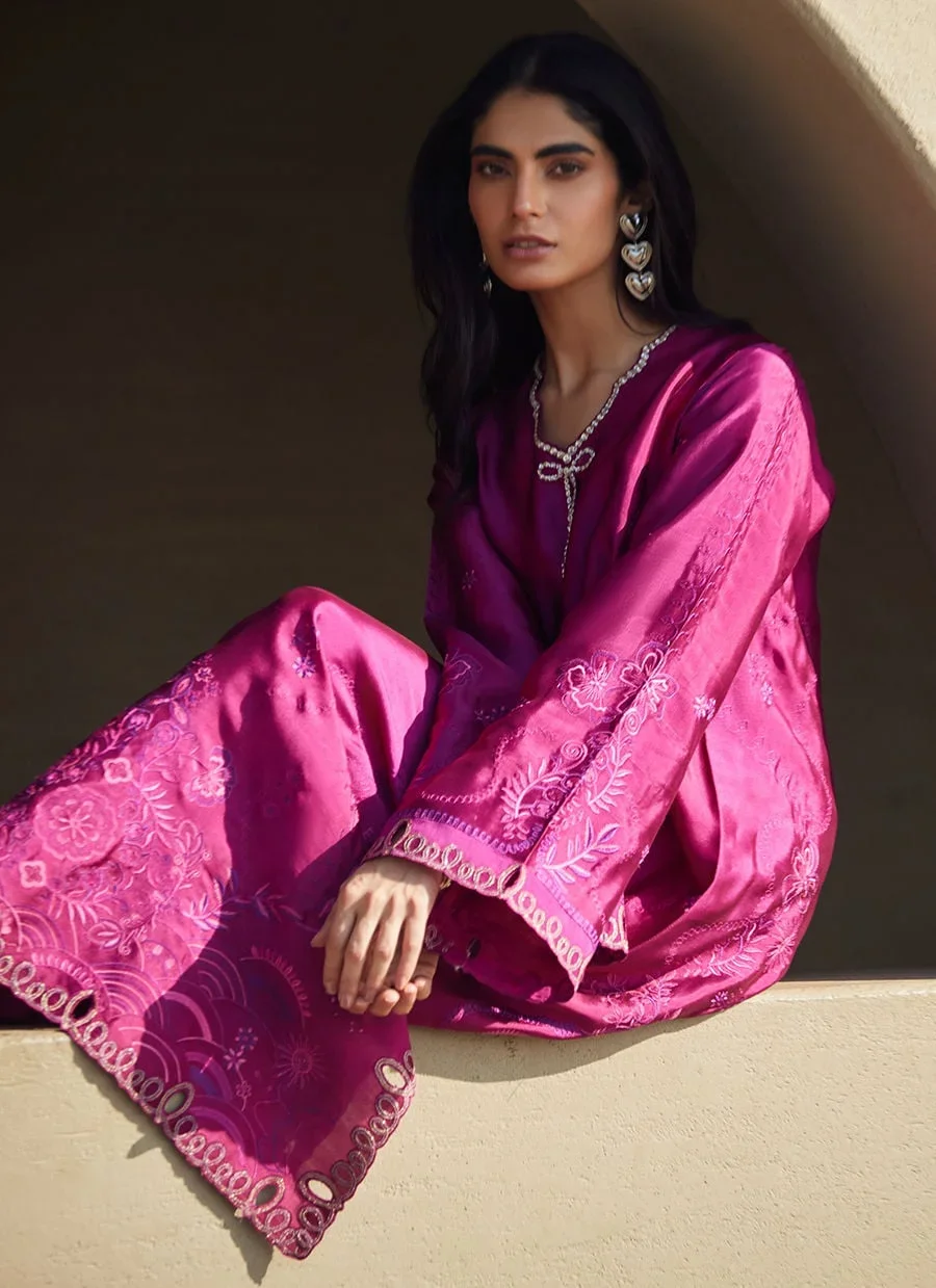 Aerie Hot Pink Kaftan – Farah Talib Aziz Luxury Pret Image 6