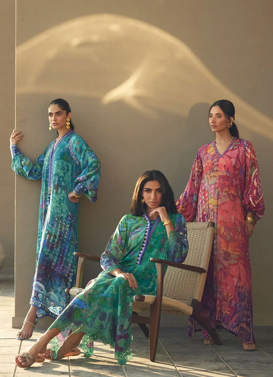 Ariel Emerald Crepe Kaftan – Farah Talib Aziz Casual Wear Image 9
