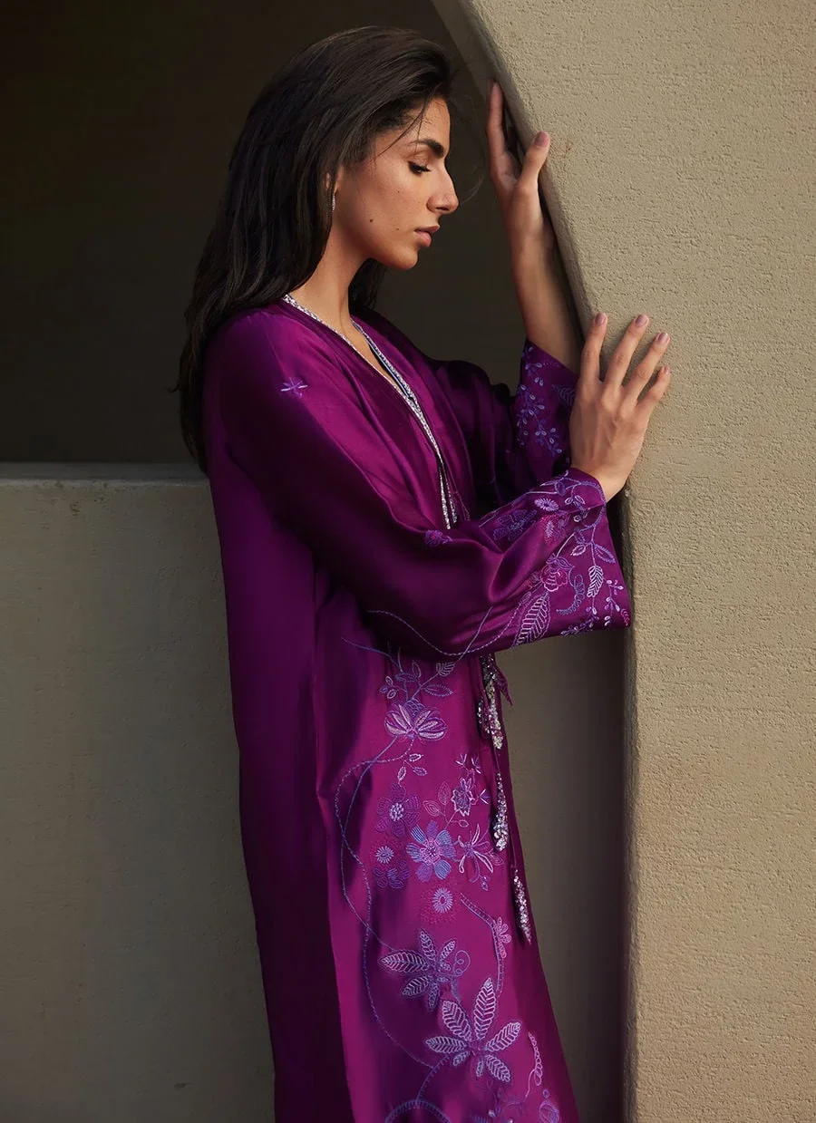 Gilly Grape Silk Kaftan – Farah Talib Aziz Luxury Pret Image 4