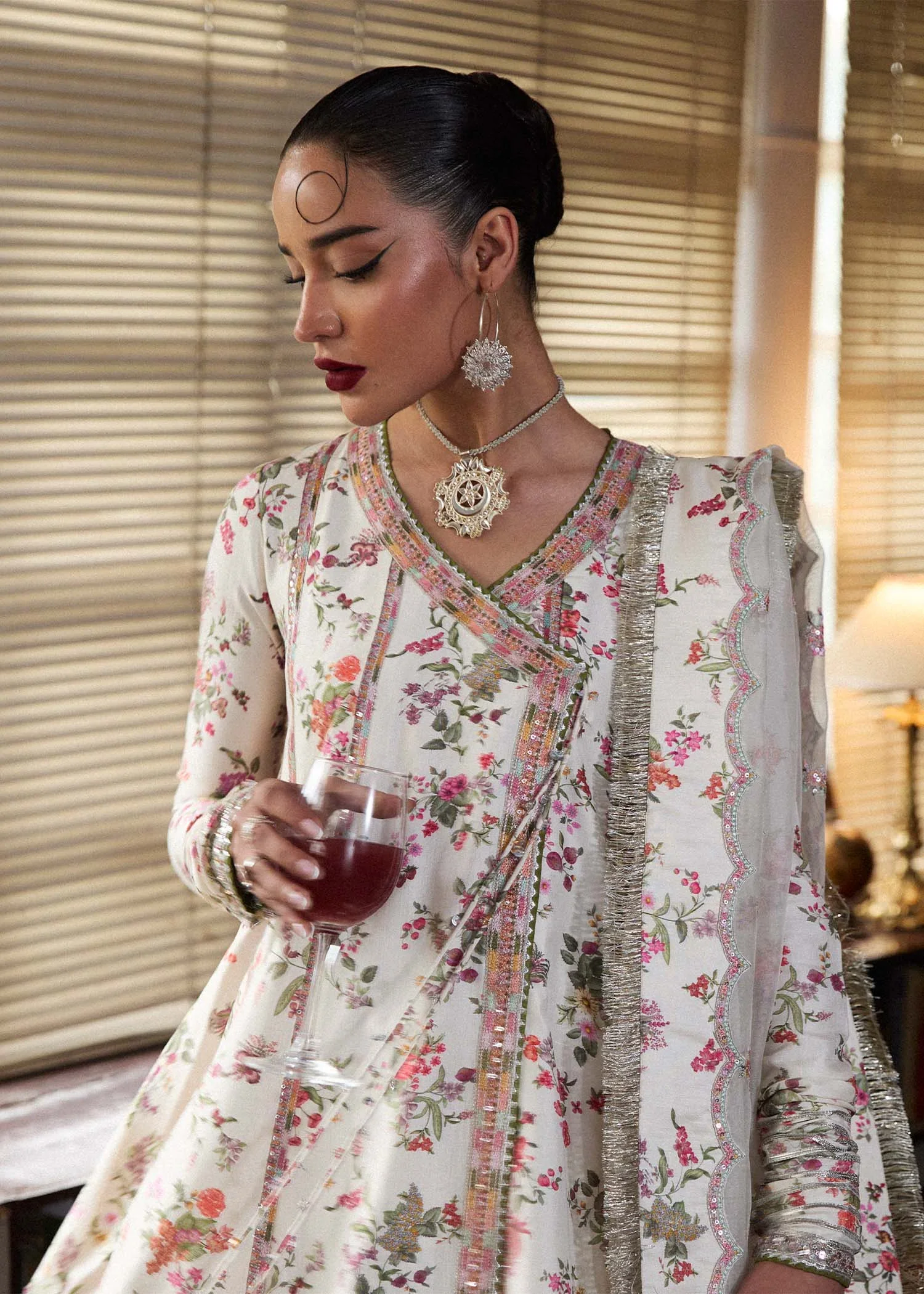 Inara – Hussain Rehar Luxury Pret Image 2