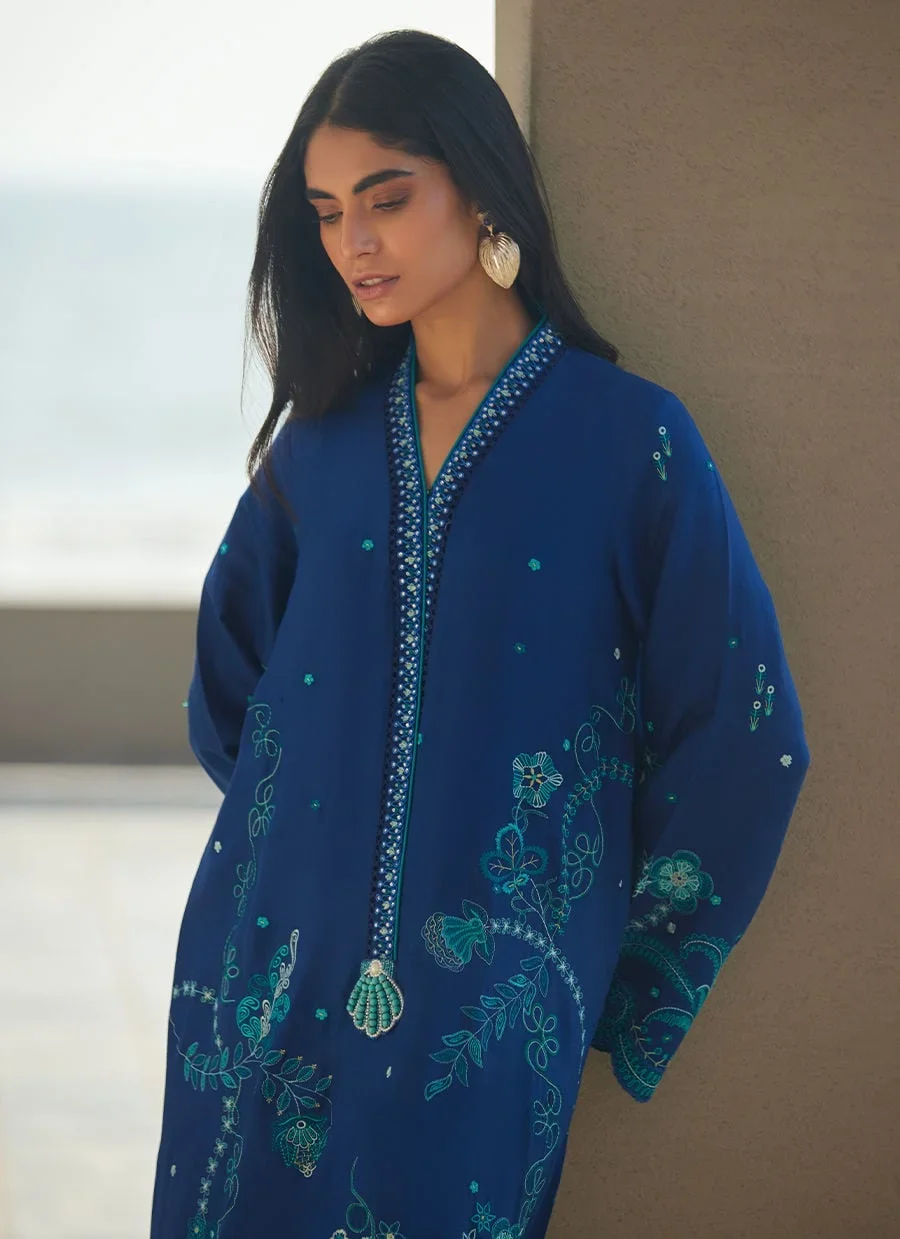 Liri Ink Blue Kaftan – Farah Talib Aziz Luxury Pret Image 3