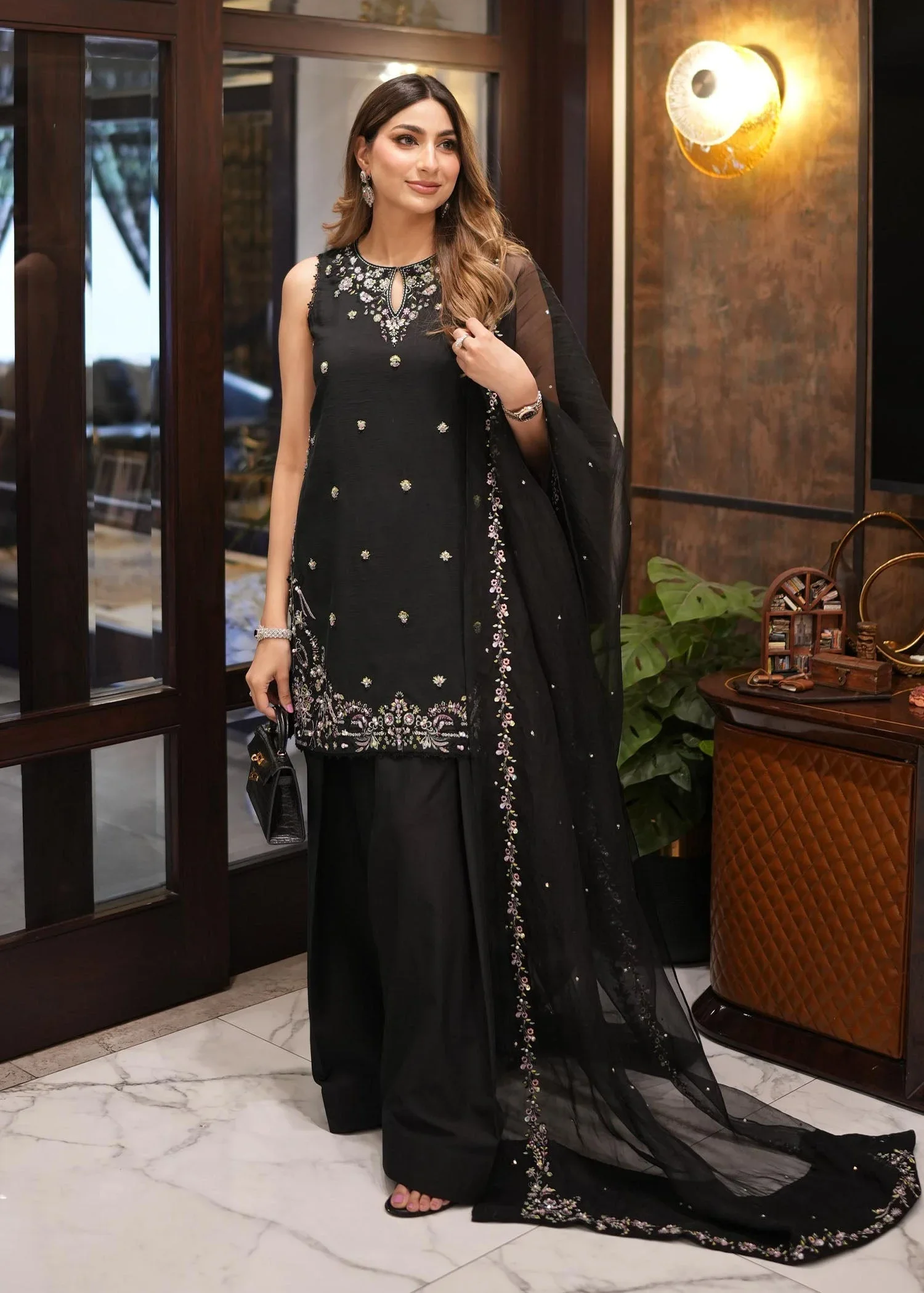 Miraal – Kanwal Malik Formal Wear 