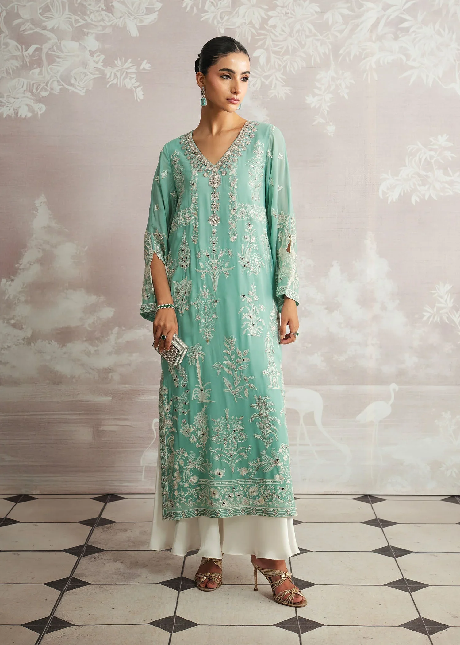 Nilufar – Mahgul Luxury Pret Image 2