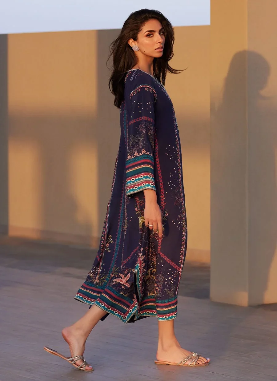 Zahara Midnight Crepe Kaftan – Farah Talib Aziz Luxury Pret Image 6